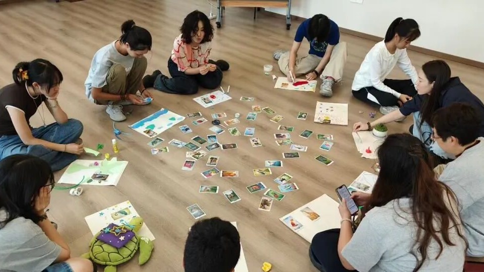 在“做”中学！华东人才三级心理咨询师学员完成...